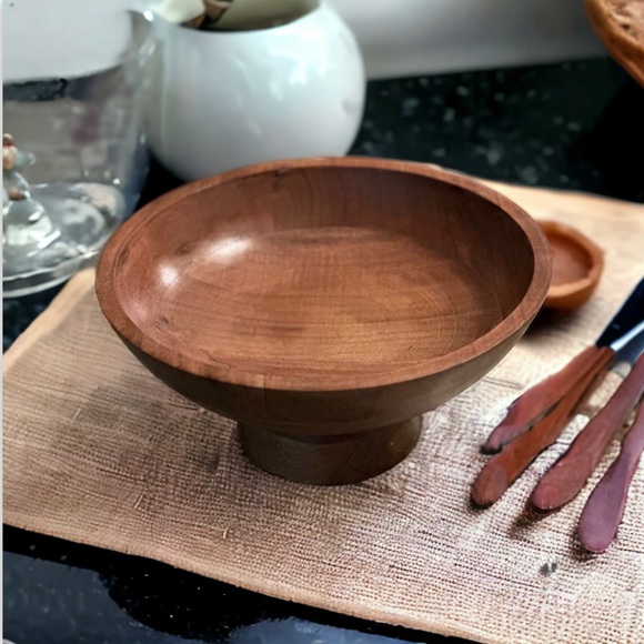 Beautiful Wood Pedestal Bowl - Picture 9 of 15